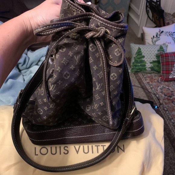 Used Authentic Louis Vuitton (cloth) purse - Picture 2 of 4